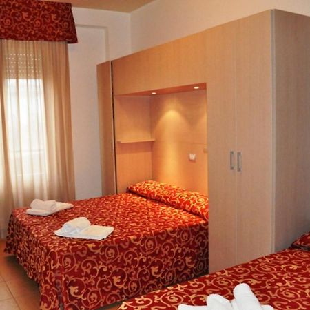 Hotel Mimosa Bellaria-Igea Marina Bilik gambar
